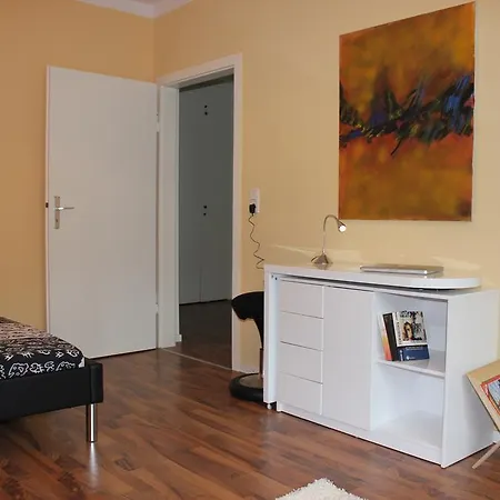 - Deluxe Düsseltal Apartment *